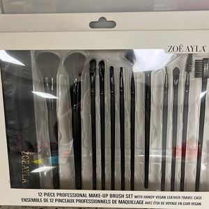Make up brush set